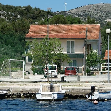 Apartmani Obala Poljica  Esterno foto